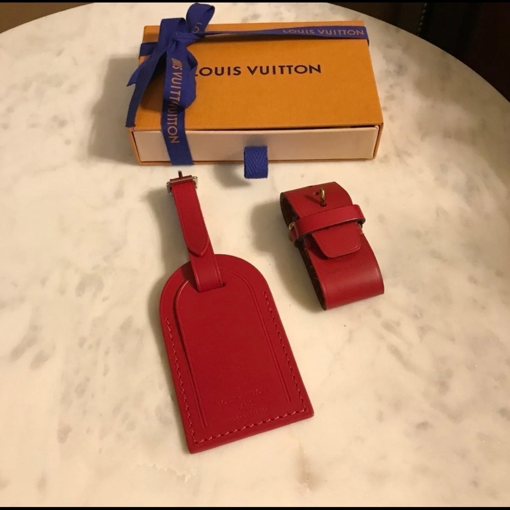 Louis Vuitton luggage tag